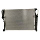 Radiator for Mercedes-Benz(CLS550, E320, E550) 2115003402